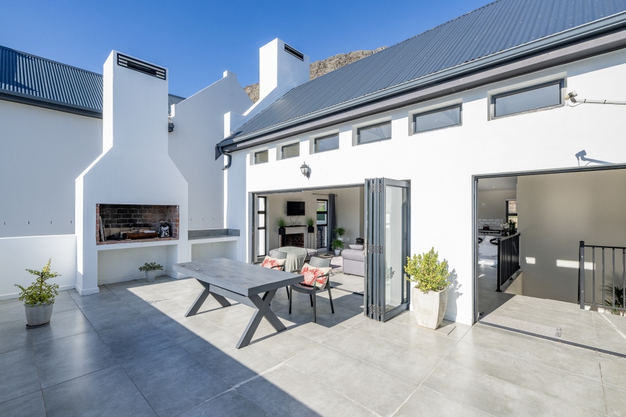 3 Bedroom Property for Sale in Franschhoek Western Cape